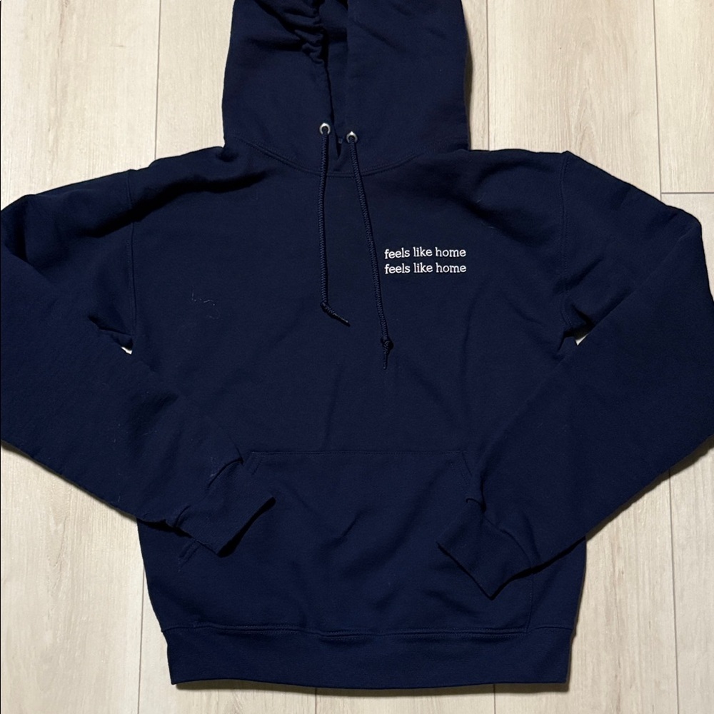 Cara Loren Women’s Navy Blue Hoodie with Embroidered Text “feels like home”